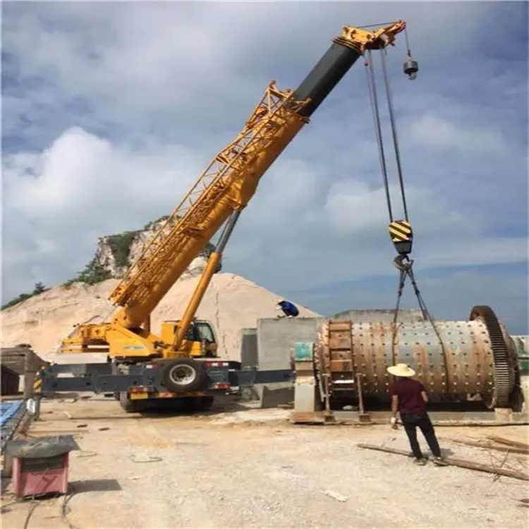 丹棱吊车的运输费用是否包含在租赁费用中